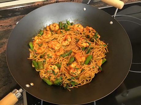 Spaghetti con trigueros y gambas